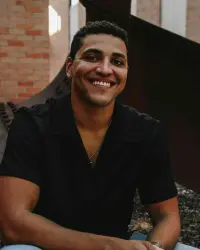 Tyler Calvert